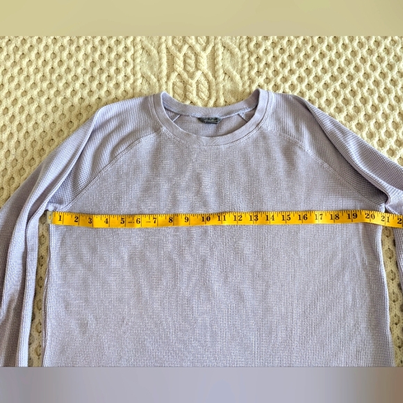 *EDDIE BAUER* MYRIAD Thermal Crewneck T-Shirt, Lilac, Sz. Large, VGUC! - Picture 2 of 6